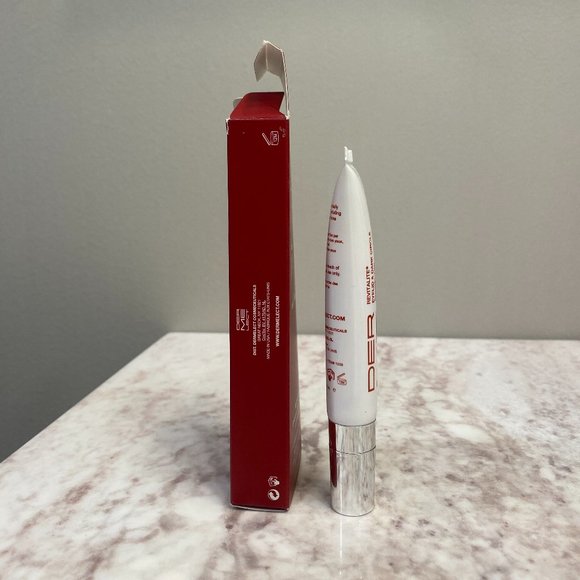 Dermelect Revitalite Eyelid & Dark Circle Corrector - Picture 2 of 4